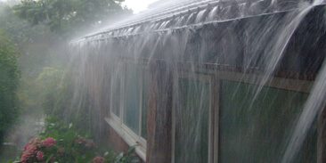overflowing-gutters gutter cleaning grand rapids